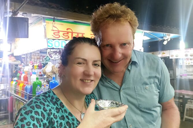 Mumbai Street Food & Bazaar Tour with Local Transport - Local transport: experiencing commuting like a local