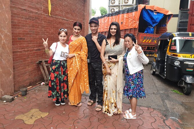 Premium Bollywood Tour + - Bollywood studio access in Mumbai: what you’re actually buying