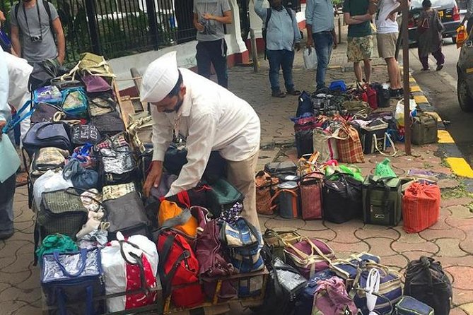 Private Combo Tours Sightseeing + Dharavi Slum + Dhobi Ghat & Dabbawalas - Private Pace, Snacks, and an English Guide That Keeps Things Moving