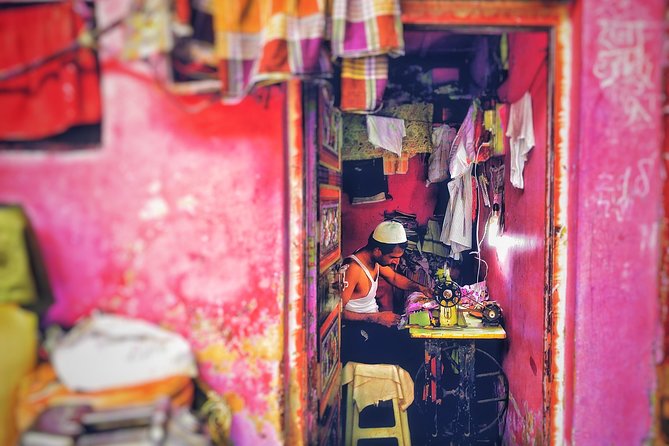 Private Dharavi Slum, Dabbawala & Dhobi Ghat tour with Transport - Who should book this tour (and who should consider alternatives)