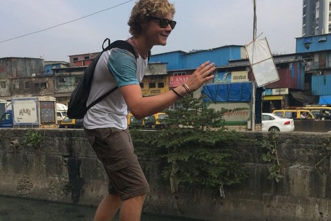 Private Dharavi Slum Tour with Transport and Refreshments - Who This Dharavi Tour Fits Best