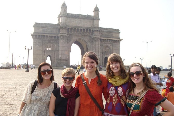 Private Mumbai Sightseeing Tour (Traveller's Choice Award Winner) - Pickup, meeting point, and the traffic reality check