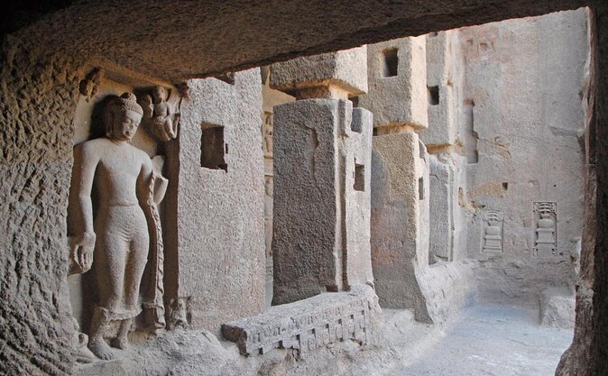 Sanjay Gandhi National Park(SGNP) + Kenheri Caves + Lion Safari + Jain Temple - Key highlights at a glance