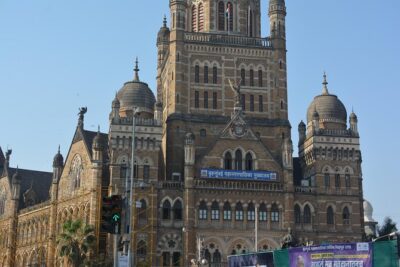 Two Days Mumbai Tour Package : City + Slum + Elephanta + Market - Private Guide and South Mumbai Pickup: How the Logistics Feel