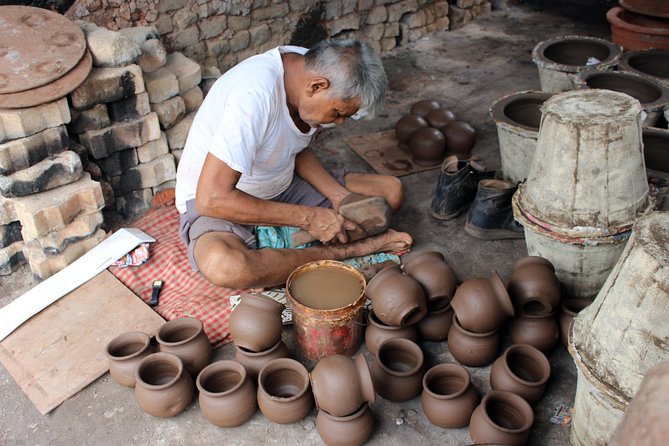 Walking Tour of Dharavi Slum in Mumbai - Stop 3: Pottery-making in tight workshops—skill you can actually see